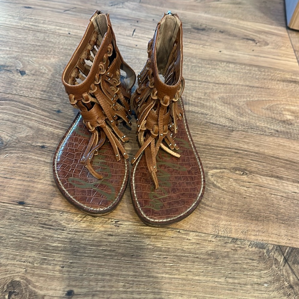 SAM EDELMAN Sandals Womens Size 10 Brown Griffin Fringe Tasseled Zip Back Flats